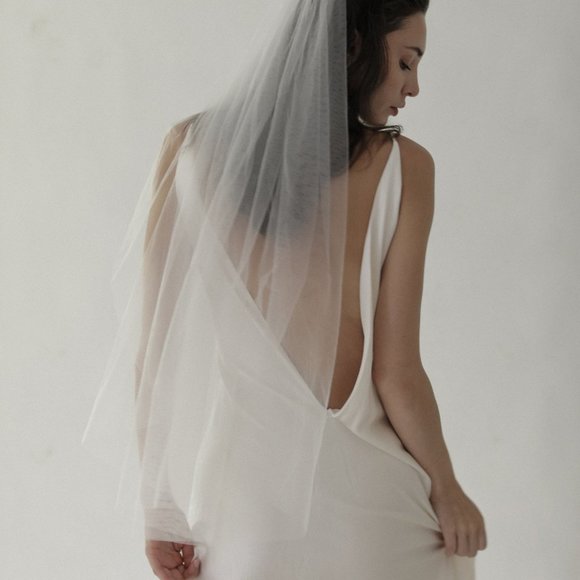 A.B Ellie Nova Edge Veil | Beaded Edge Fingertip Veil - Soft Tulle Veil - Picture 4 of 7